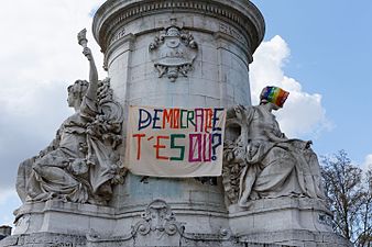 Nuit Debout - Paris - 48 mars 02.jpg
